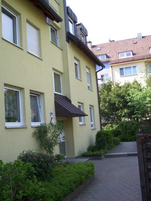 Schöne 1-Zimmer-Wohnung mit Balkon und Einbauküche - provisionsfrei - top Verkehrsanbindung