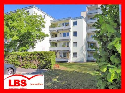 "HIER KÖNNEN SIE DAS LEBEN GENIEßEN"  Schöne 4-,5 Zi.-Wohnung mit Balkon in attraktiver Lage von Abg