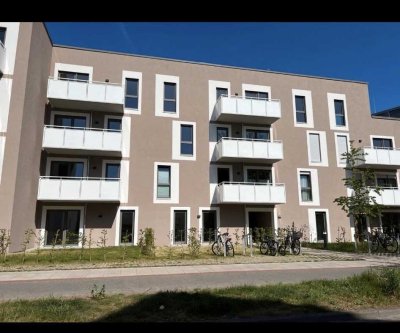 Moderne 2 Zimmer Neubauwohnung mit Terrasse und EBK