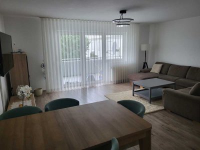 Stilvolle 4-Zimmer-Wohnung mit großzügigem Schnitt und Tageslicht in Langenselbold vom Eigentümer
