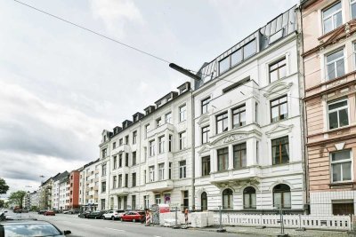 Stilvolle 4-Zimmer-Maisonette mit XL-Dachterrasse & Direktlift im Rathenauviertel