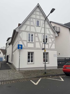 ERSTBEZUG FACHWERKHAUS komplett modernisiert mit EBK