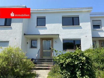 Charmantes Reihenmittelhaus am Waldrand mit Garten, Terrasse & Balkon