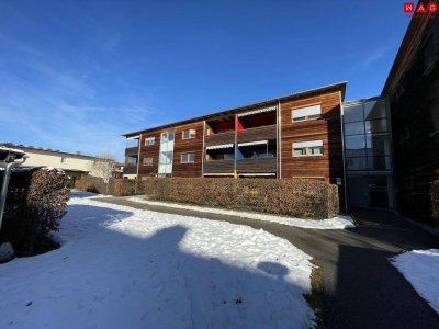 Eigentumswohnung mit Super-Fernblick von der Loggia, 3 Zimmer, zentrumsnah!