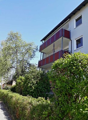 Naturnahe, modernisierte 3,5 Zimmer-Wohnung mit Balkon in bester Lage in Landshut