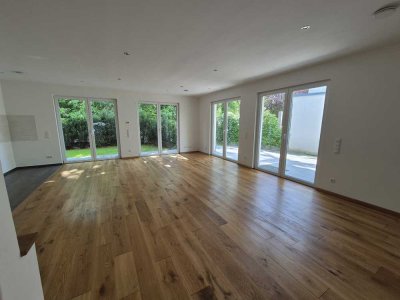 Helle und ruhige Erdgeschosswohnung mit Garten und Souterrain-Hobbykeller in München-Obermenzing