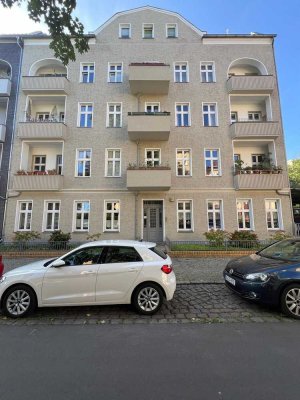 Helle 2-Zimmer Wohnung mit Blick auf die Dahme im 3. OG mit Balkon in Berlin-Köpenick