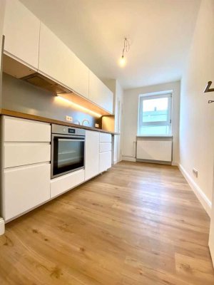 Geschmackvolle 2-Zimmer-Wohnung mit EBK in Berlin Charlottenburg