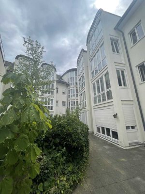 Attraktive, helle 3-Zi-Wohnung mit Balkon in Freiburg-Mitte