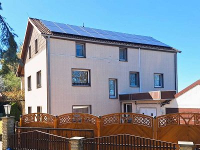 modernisierte Idylle am Stadtrand mit vielfältigen Nutzungsmöglichkeiten