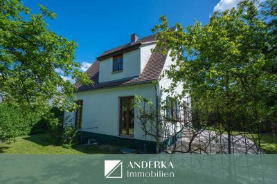 Wohnen mit Komfort und Charme – Einfamilienhaus mit sonnigem Garten in Leipheim zu verkaufen!