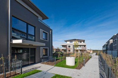Von Privat: Neubau Erstbezug 83qm barrierefreie Wohnung im 1.OG mit großem Südwestbalkon