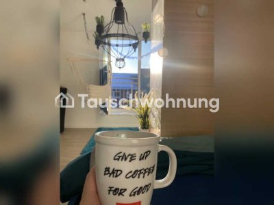 Tauschwohnung: Dachgeschoss mit großem Balkon
