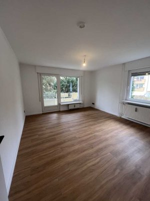 Frohnau | Erstbezug nach Kernsanierung | 3-Zimmer im Hochparterre direkt am Wald