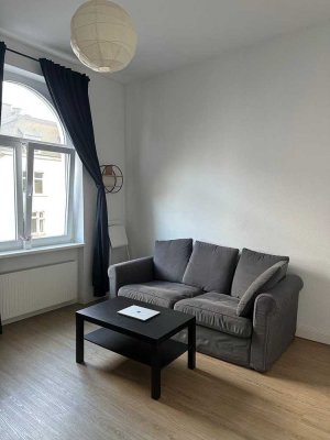 Nachmieterin (m/w/d) gesucht für 2-Zimmer-Wohnung in Frankfurt-Bornheim