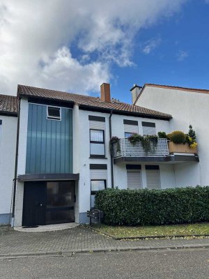 Hübsches Single – Apartment mit großer Küche in gepflegtem Wohnhaus (6 WE)