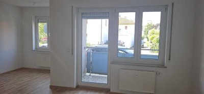 Renovierte 2- Zimmerwohnung mit Balkon
