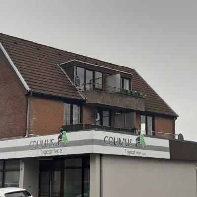 Helle 2-Zimmerwohnung mit Balkon in zentraler Lage