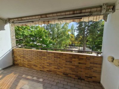 Helle 3-Zimmer-Wohnung mit Südbalkon & Stellplatz in ruhiger Lage Wiesbaden-Delkenheim