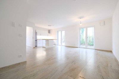 Haus im Haus - Design-Hausviertel mit Garten und Dachterrasse