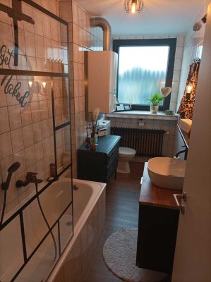 Helle, möblierte 4-Zimmer-Wohnung im 2. OG in Heinsberg