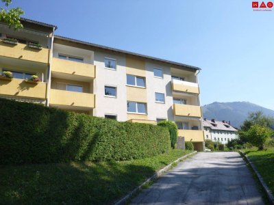 Schell zugreifen! Zentral gelegene, günstige Wohnung mit Loggia!
