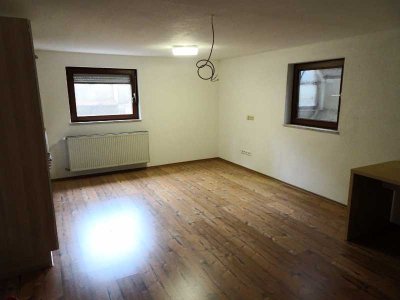 Schnuckelige 3-Zimmer Souterrainwohnung in Ergenzingen