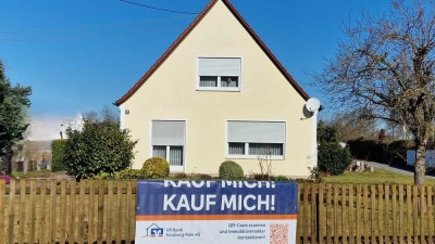 Einfamilienhaus auf großem Grundstück in ruhiger Lage!