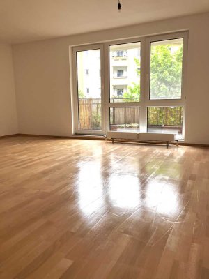 2-Zimmer Wohnung mit Balkon, Einbauküche und TG in Köln-Südstadt