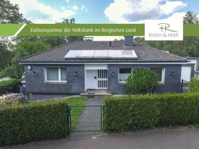 Attraktiver Bungalow auf großem Grundstück in ruhiger Wohnlage von Cronenberg