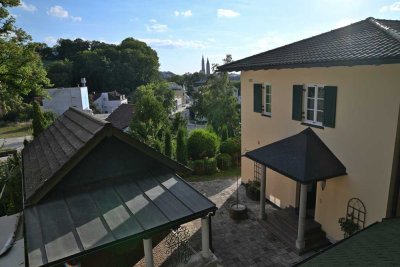 Weitblick und Bergkeller - Gepflegt.exklusiv.stadtnah.Toskana-Villa am Moniberg von Landshut