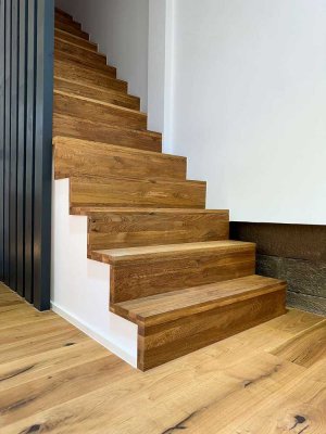 //Haus Weidenmann //Scheune //Maisonette //Eichedielen //Komfort-Bad //Terrasse //klimatisiert