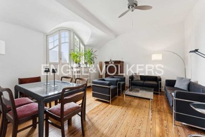 Stilvolles Denkmalschutz-Juwel: Einzigartige Drei-Zimmer-Altbauwohnung  im begehrten Malerviertel
