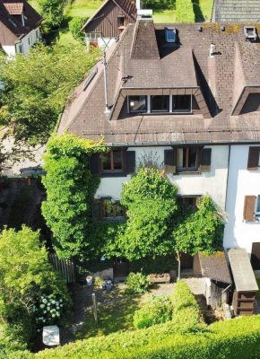 Vielseitige Doppelhaushälfte (167m²)