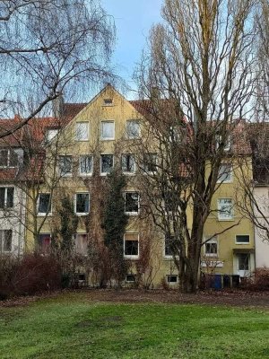 2,5-Zimmer Wohnung mit Balkon und Gemeinschaftsgarten - Osnabrück-Wüste(renoviert)