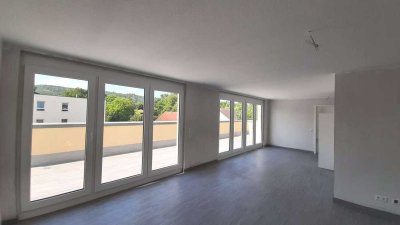 Familienfreundliche, Moderne 4 Zimmerwohnung