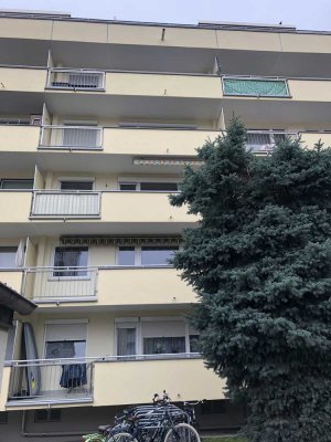 1-Zimmer Wohnung mit Balkon in Fürth-Südstadt