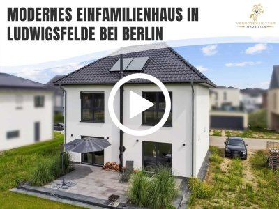 Modern & gemütlich: Einfamilienhaus + Garten im Rousseau Park in Ludwigsfelde – perfekt für Familien