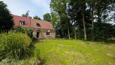 Sanierungsobjekt – 6-Zimmer-Doppelhaushälfte in Bornim