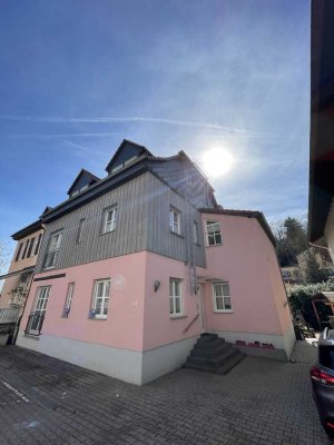 Gemütliches Einfamilienhaus im Herzen von Kronberg inkl. Vorgarten