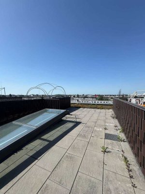 Großzügige 4-Zimmer-Maisonettewohnung mit Dachterrasse in Berlin-Adlershof