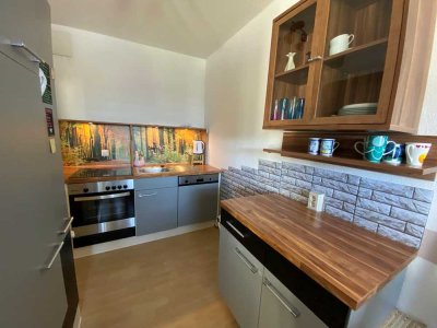 Wohnung mit Einbauküche sucht Nachmieter!