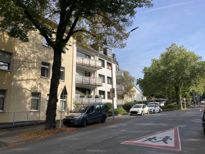 Mehrfamilienhaus mit Potential Nähe Barmer Anlagen