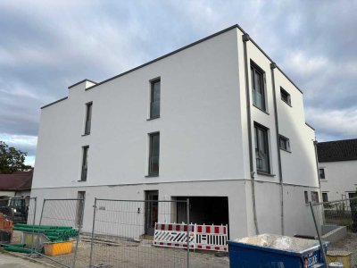 Erstbezug - Exklusive 2-Zimmerwohnung mit Balkon im Herzen von Gersthofen (2.OG rechts)