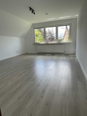 WG- Zimmer in einem EFH mit Garten (3er-WG) zur befristeten Anmietung
