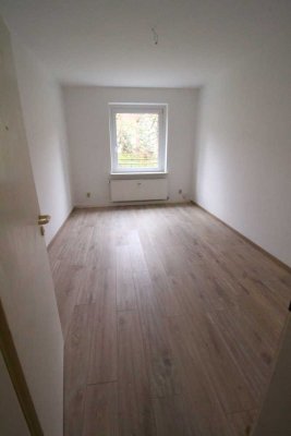 helle 2-Raum Wohnung im Erdgeschoss