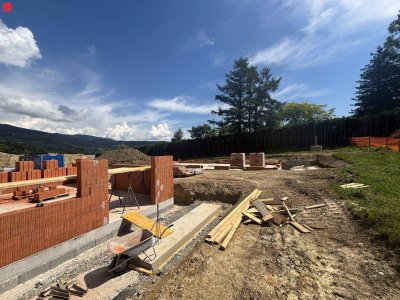 BAUSTART: Stilvolle Doppelhaushälfte mit Schöcklblick