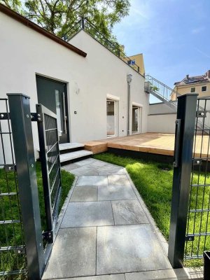 Frisch saniertes Schmuckstück mit Terrasse & Garten - ideal für Singles oder Paare in Top-Lage