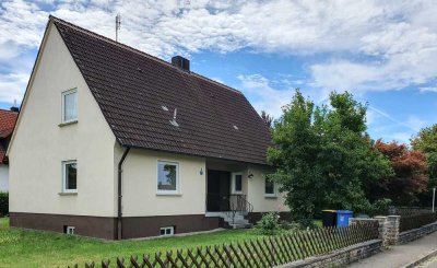 Einfamilienhaus in Ipsheim mit großem Garten
