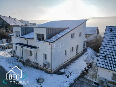 KfW55-Haus: Neu erstellte Doppelhaushälfte
